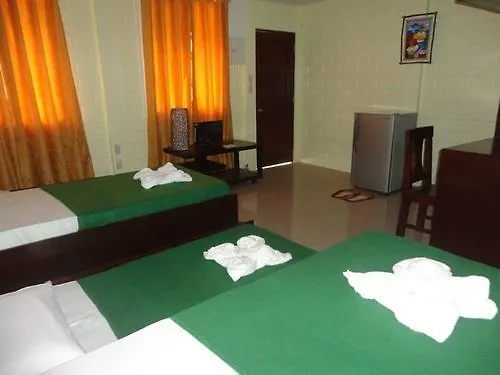 Reddoorz Premium @ Napaling Point Tangnan Hotel Resort